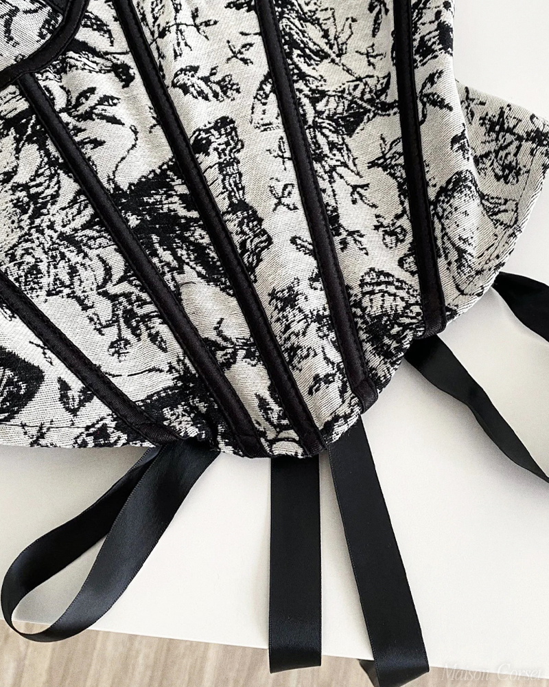 Bustier noir et blanc
