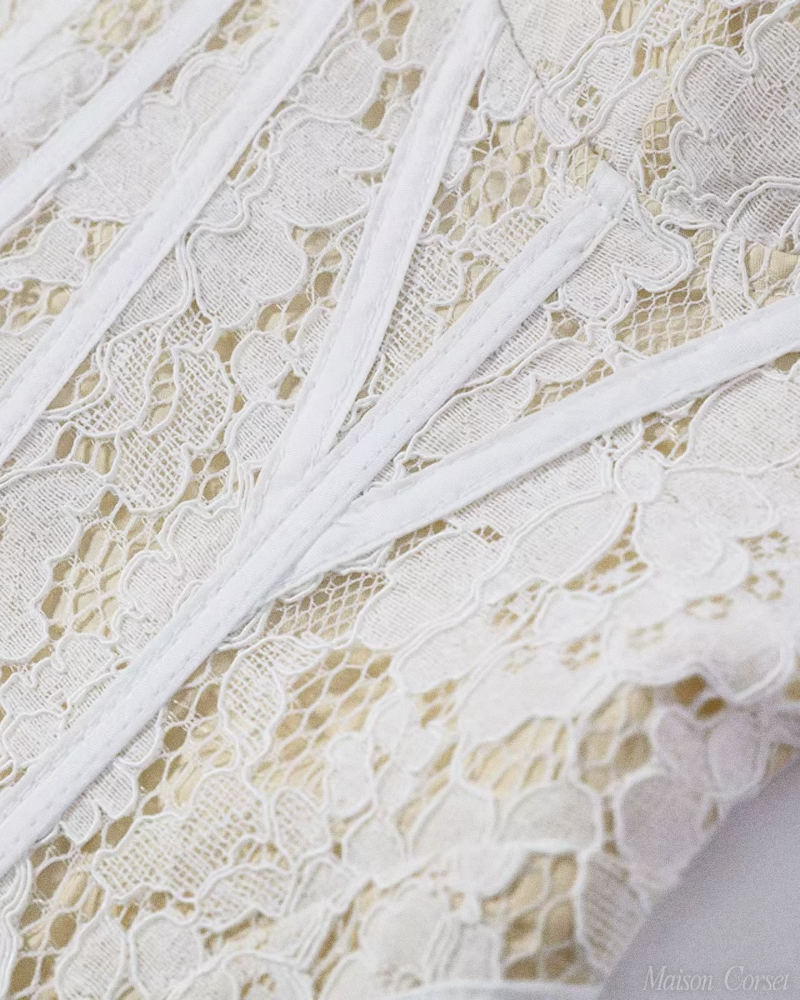 Bustier blanc dentelle