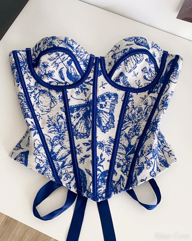 Bustier bleu et blanc